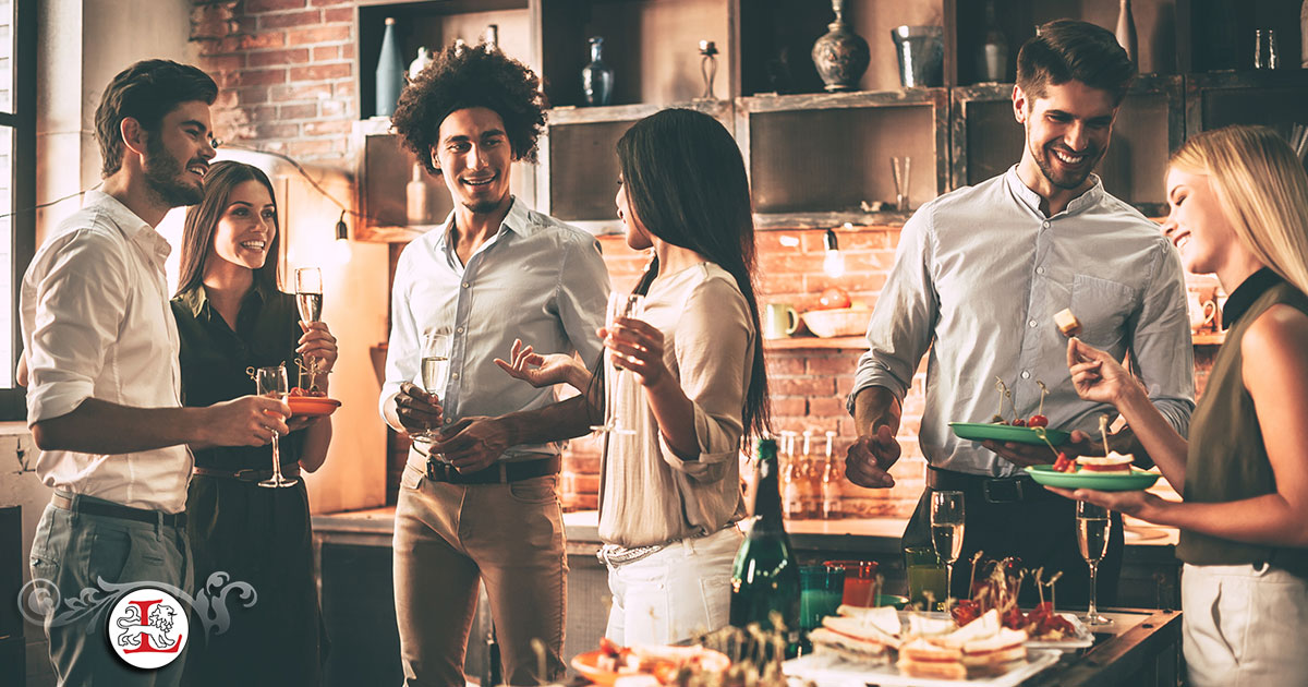14 Tips to Ace Your Housewarming Party Etiquette 
